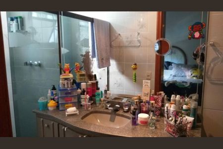 Apartamento à venda com 180m², 3 quartos e 3 vagas