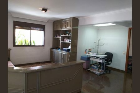 Apartamento à venda com 180m², 3 quartos e 3 vagas