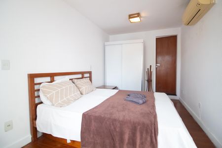 Apartamento à venda com 320m², 6 quartos e 1 vagaSuíte 2