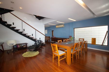 Apartamento à venda com 320m², 6 quartos e 1 vagaSala