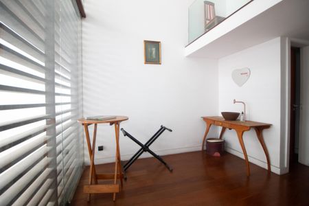 Apartamento à venda com 320m², 6 quartos e 1 vagaSala