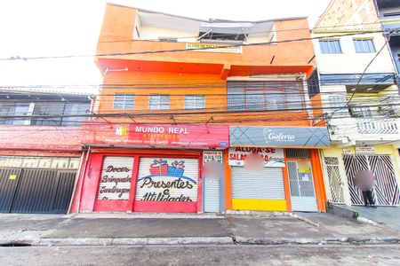 Studio para alugar com 14m², 1 quarto e sem vaga Studio para alugar com 14m², 1 quarto e sem vagaFachada + Plaquinha