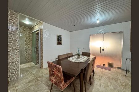 Casa à venda com 110m², 3 quartos e 1 vagaCopa