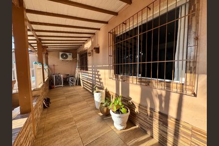 Casa à venda com 110m², 3 quartos e 1 vagaÁrea Externa