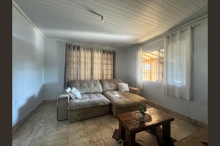 Casa à venda com 110m², 3 quartos e 1 vagaSala