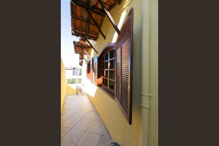 Casa à venda com 204m², 3 quartos e 2 vagasÁrea Externa