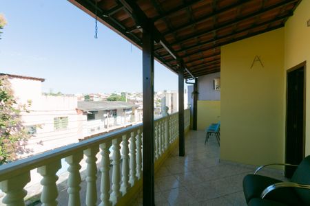 Casa à venda com 204m², 3 quartos e 2 vagasVaranda Sala