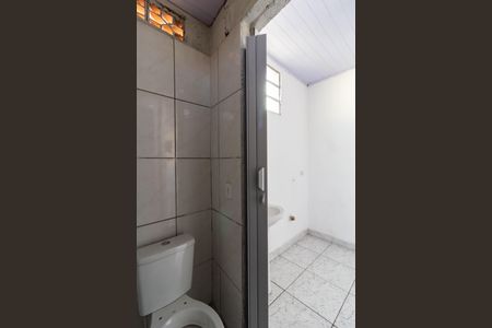 Studio para alugar com 19m², 1 quarto e sem vaga Studio para alugar com 19m², 1 quarto e sem vagaBanheiro
