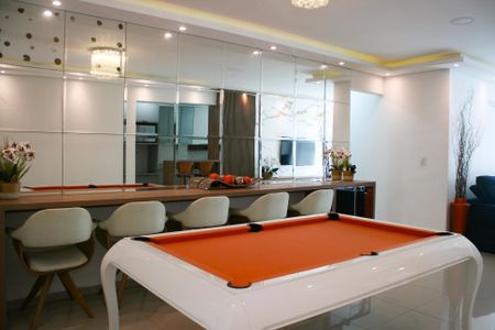 Apartamento para alugar com 99m², 2 quartos e 2 vagasSala