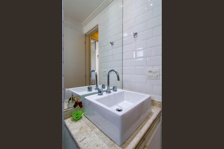 Apartamento à venda com 87m², 3 quartos e 2 vagas Apartamento à venda com 87m², 3 quartos e 2 vagasBanheiro