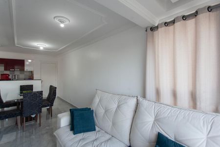 Apartamento à venda com 70m², 2 quartos e 1 vaga Apartamento à venda com 70m², 2 quartos e 1 vagaSala
