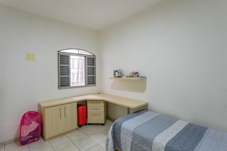 Casa à venda com 160m², 3 quartos e 4 vagas Casa à venda com 160m², 3 quartos e 4 vagasQuarto 2