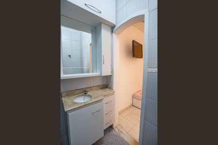 Casa à venda com 160m², 3 quartos e 4 vagas Casa à venda com 160m², 3 quartos e 4 vagasBanheiro da suíte