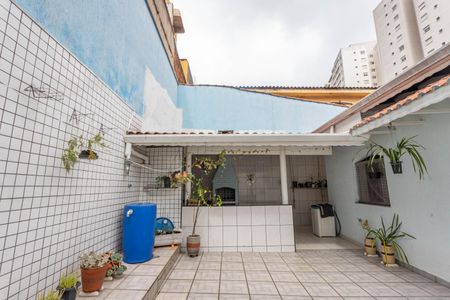 Casa à venda com 160m², 3 quartos e 4 vagas Casa à venda com 160m², 3 quartos e 4 vagasQuintal