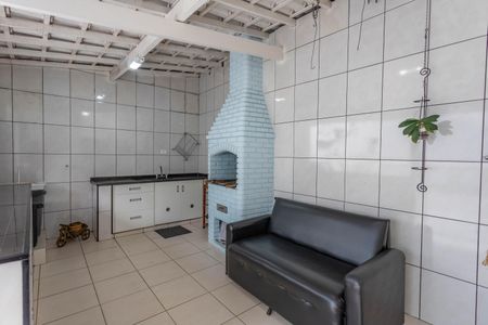 Casa à venda com 160m², 3 quartos e 4 vagas Casa à venda com 160m², 3 quartos e 4 vagasÁrea de lazer - churrasqueira