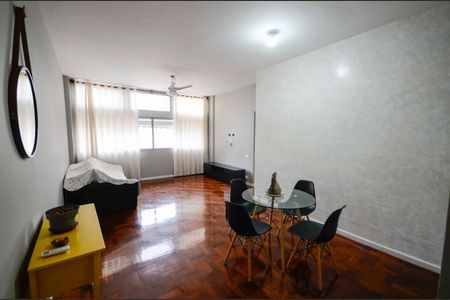 Apartamento à venda com 100m², 3 quartos e 1 vaga Apartamento à venda com 100m², 3 quartos e 1 vagaSala