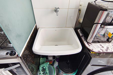 Apartamento à venda com 74m², 3 quartos e 1 vagaÁrea de Serviço