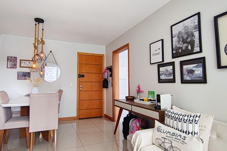 Apartamento à venda com 74m², 3 quartos e 1 vagaSala