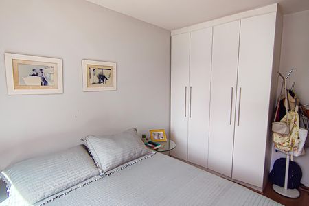 Apartamento à venda com 74m², 3 quartos e 1 vagaSuíte