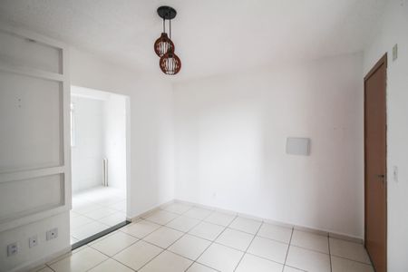 Apartamento para alugar com 45m², 2 quartos e 1 vagaSala