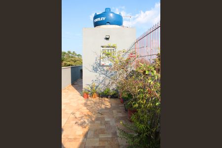 Casa à venda com 115m², 3 quartos e 2 vagasÁrea Externa