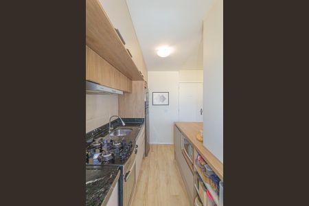 Apartamento à venda com 53m², 2 quartos e 1 vaga Apartamento à venda com 53m², 2 quartos e 1 vagaCozinha e Área de Serviço