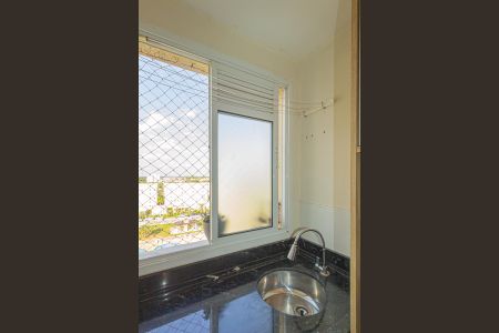 Apartamento à venda com 53m², 2 quartos e 1 vaga Apartamento à venda com 53m², 2 quartos e 1 vagaCozinha e Área de Serviço