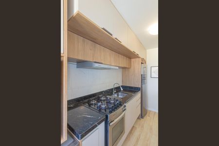 Apartamento à venda com 53m², 2 quartos e 1 vaga Apartamento à venda com 53m², 2 quartos e 1 vagaCozinha e Área de Serviço