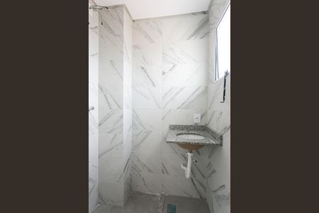 Apartamento para alugar com 44m², 2 quartos e sem vagaBanheiro