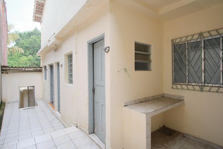 Casa para alugar com 175m², 2 quartos e 1 vagaQuintal