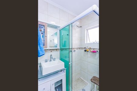 Casa à venda com 180m², 4 quartos e 2 vagas Casa à venda com 180m², 4 quartos e 2 vagasBanheiro Social