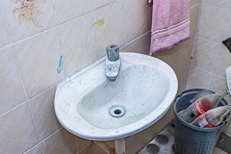 Casa à venda com 180m², 4 quartos e 2 vagas Casa à venda com 180m², 4 quartos e 2 vagasLavabo garagem