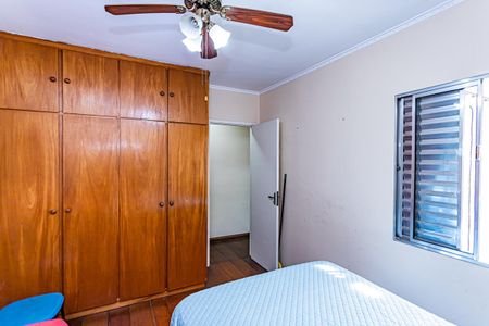 Casa à venda com 180m², 4 quartos e 2 vagas Casa à venda com 180m², 4 quartos e 2 vagasQuarto 3