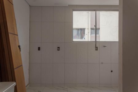 Apartamento para alugar com 47m², 2 quartos e 1 vaga Apartamento para alugar com 47m², 2 quartos e 1 vagaCozinha e Área de Serviço