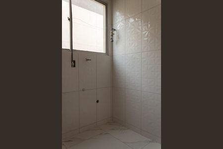 Apartamento para alugar com 47m², 2 quartos e 1 vaga Apartamento para alugar com 47m², 2 quartos e 1 vagaCozinha e Área de Serviço