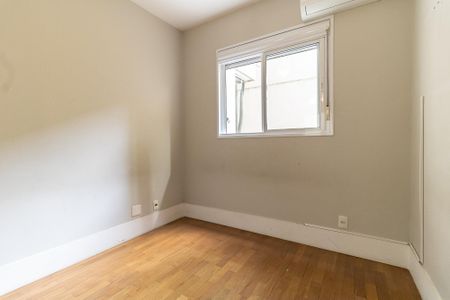 Apartamento à venda com 75m², 1 quarto e 1 vagaSuíte