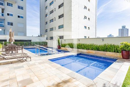 Apartamento à venda com 75m², 1 quarto e 1 vagaPiscina