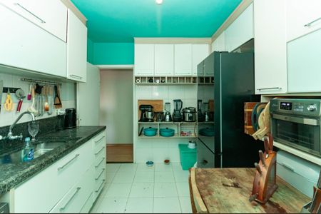 Apartamento à venda com 79m², 2 quartos e sem vagaCozinha