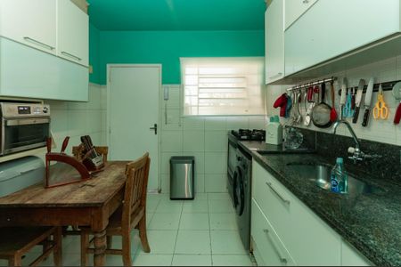 Apartamento à venda com 79m², 2 quartos e sem vagaCozinha