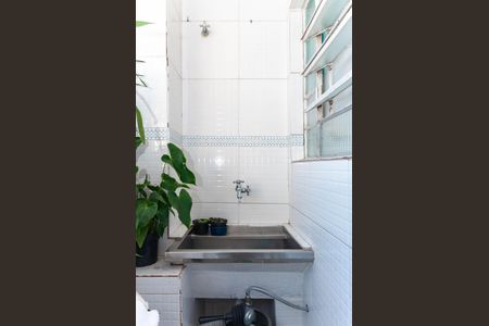 Apartamento à venda com 79m², 2 quartos e sem vagaÁrea de Serviço