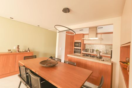 Apartamento à venda com 110m², 3 quartos e 3 vagas Apartamento à venda com 110m², 3 quartos e 3 vagasSala
