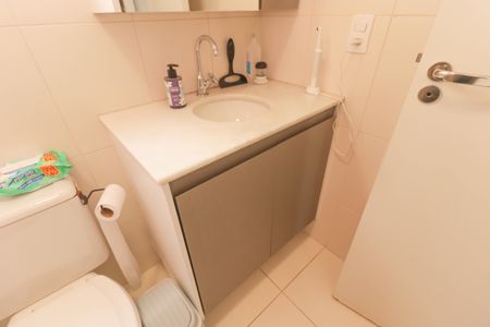 Apartamento à venda com 110m², 3 quartos e 3 vagas Apartamento à venda com 110m², 3 quartos e 3 vagasBanheiro da Suíte 2