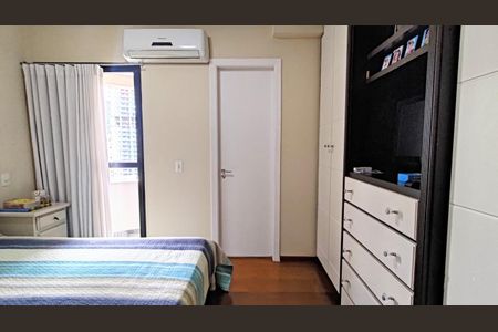 Apartamento à venda com 102m², 3 quartos e 2 vagas Apartamento à venda com 102m², 3 quartos e 2 vagasFoto 17