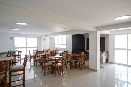 Apartamento à venda com 72m², 2 quartos e 1 vagaÁrea comum - Salão de festas