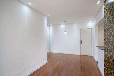 Apartamento à venda com 72m², 2 quartos e 1 vagaSala