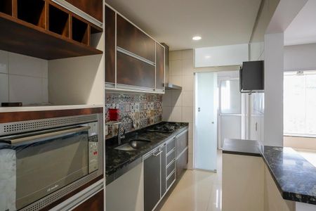 Apartamento à venda com 72m², 2 quartos e 1 vagaCozinha
