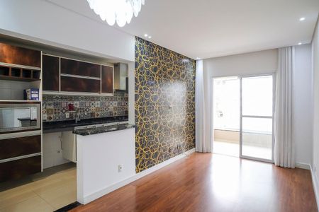 Apartamento à venda com 72m², 2 quartos e 1 vagaSala