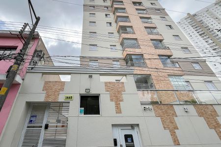 Apartamento à venda com 72m², 2 quartos e 1 vagaFachada + plaquinha