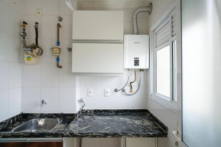 Apartamento à venda com 72m², 2 quartos e 1 vagaÁrea de serviço