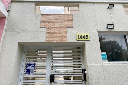 Apartamento à venda com 72m², 2 quartos e 1 vagaFachada + plaquinha